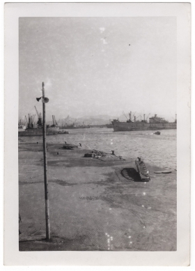 <h5>Unknown port</h5><p>Possibly the port where they arrived in Europe. Provided by the family of Ivo Schommer.</p>